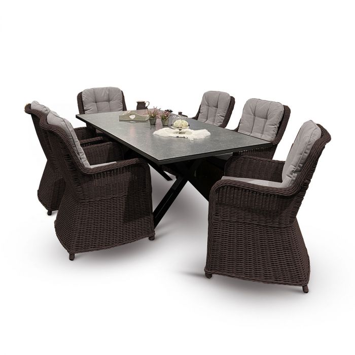 Skjærgården Living spisegruppe 210 cm med 6 stoler i chocolate og bord i antrasitt aluminium
